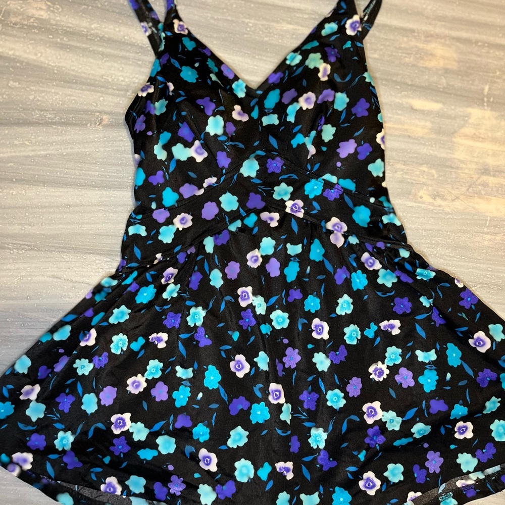 Vintage Le Cove women’s swimsuit